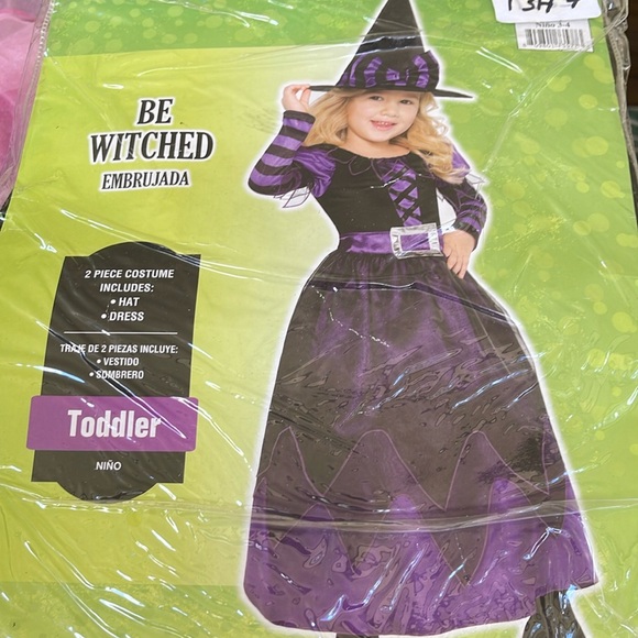 Witch - Picture 1 of 2